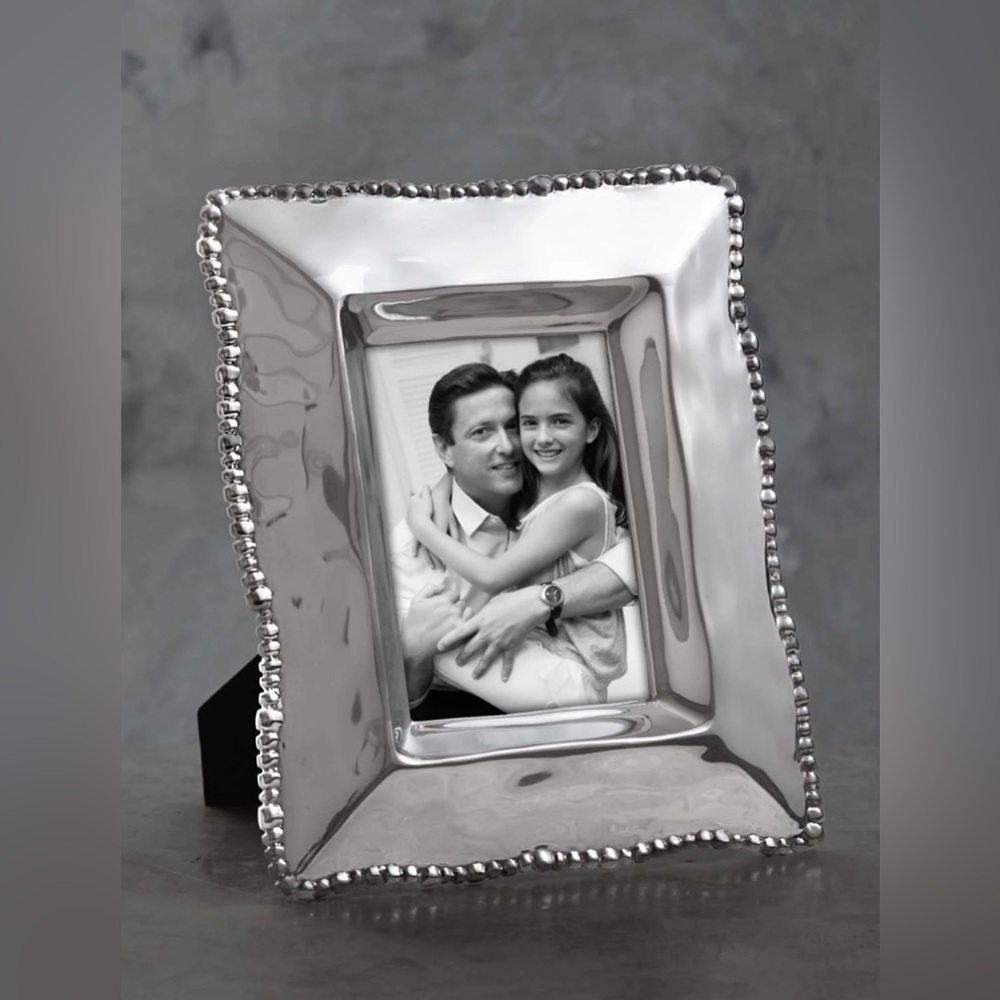 Beatriz Ball Silver Beaded Picture Frame